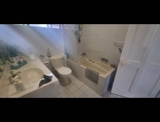 2 BEDROOM FLAT FOR SALE IN WINDERMERE